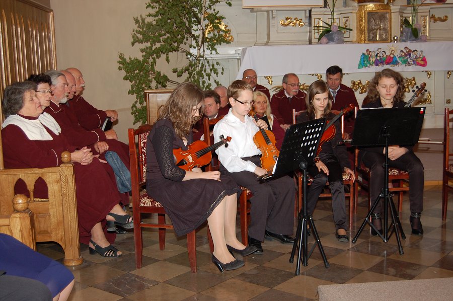 Pierwsza Komunia Św. 2011-06-12