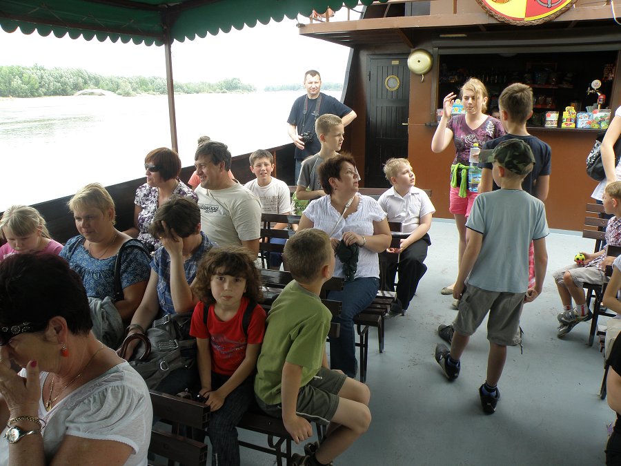 Pielgrzymka Dzieci I-Kom. do Wąwolnicy 2011-06-18