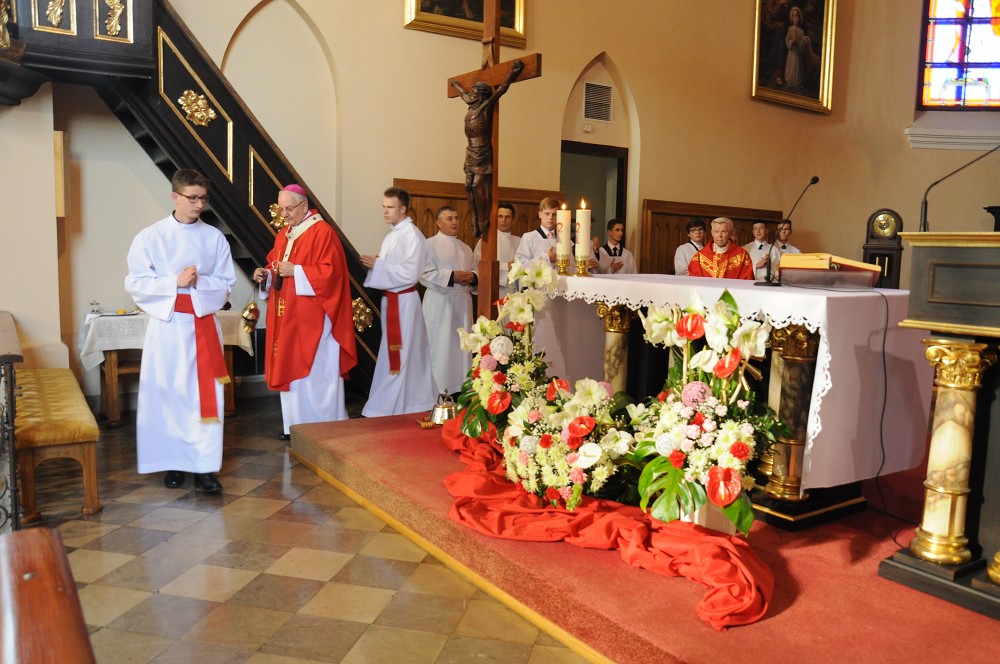 img00004.jpg