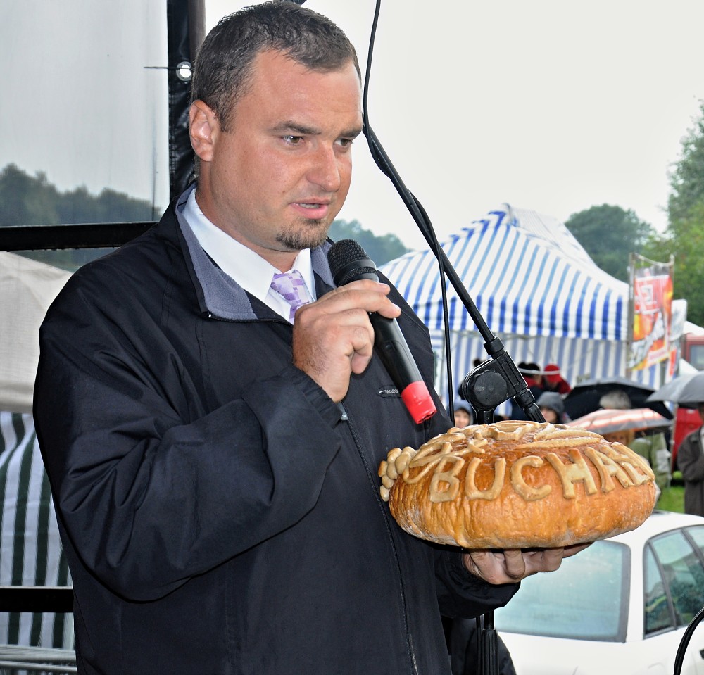 img00005.jpg