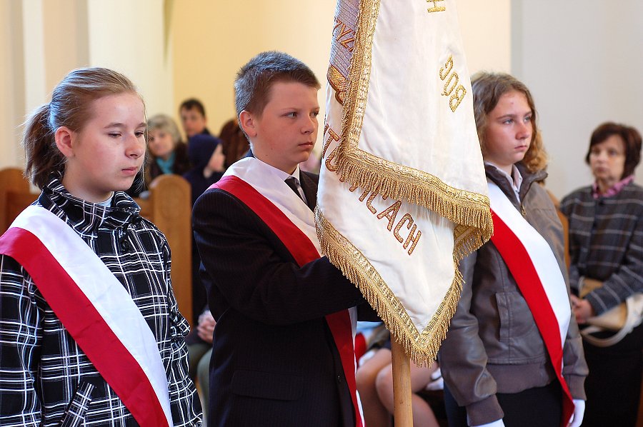 Dzień Patrona Szkoły Podst. w klementowicach 2011-05-8