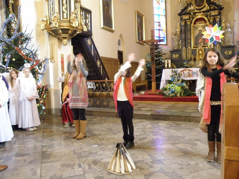 img00017.jpg