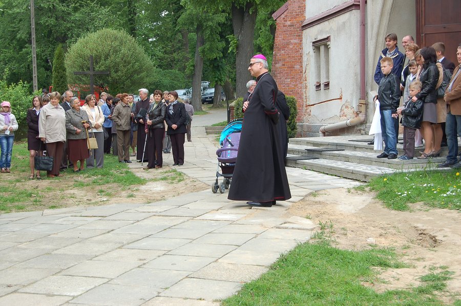 Wizytacja Kan. Ks. Bp  Miziński, 2011-05-15-Klementowice