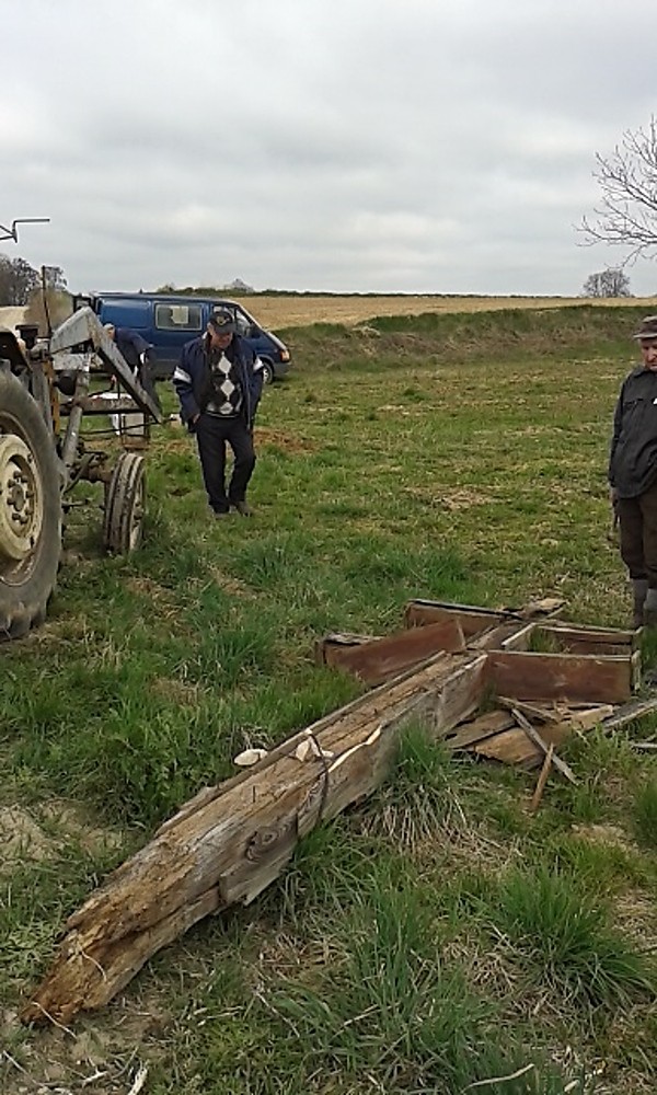 img00018.jpg