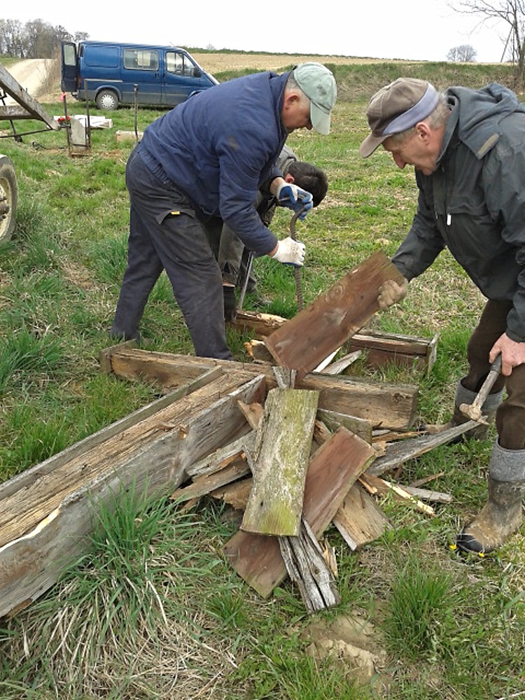 img00021.jpg