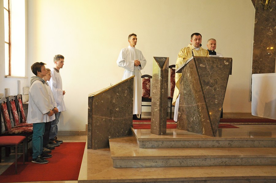img00002.jpg
