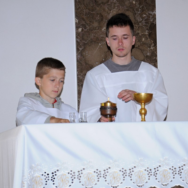 img00016.jpg