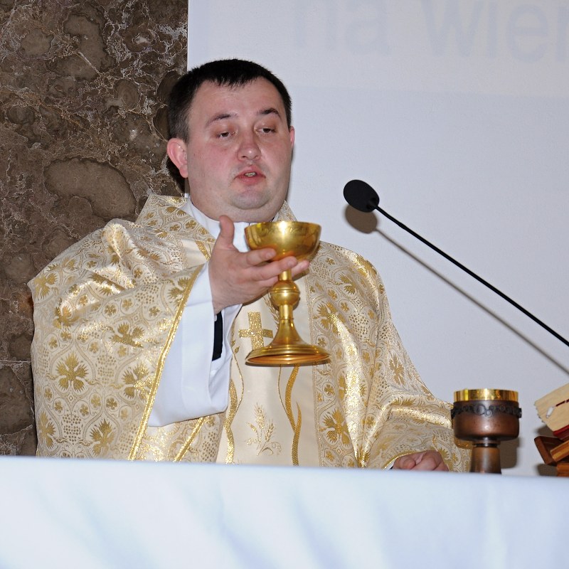 img00019.jpg