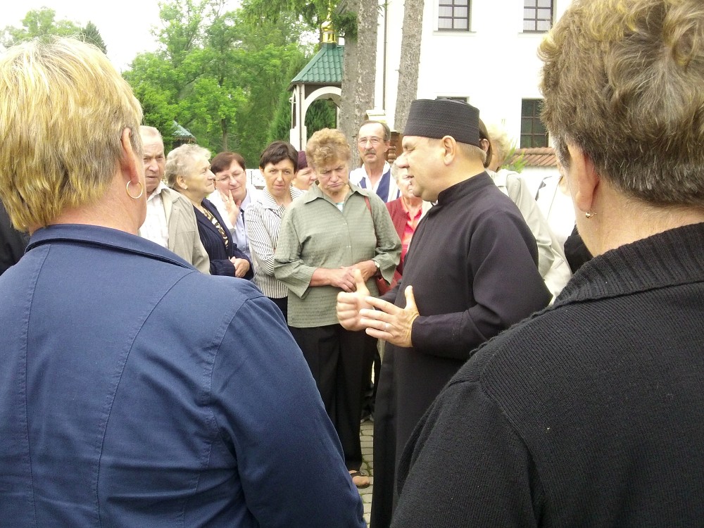 img00009.jpg