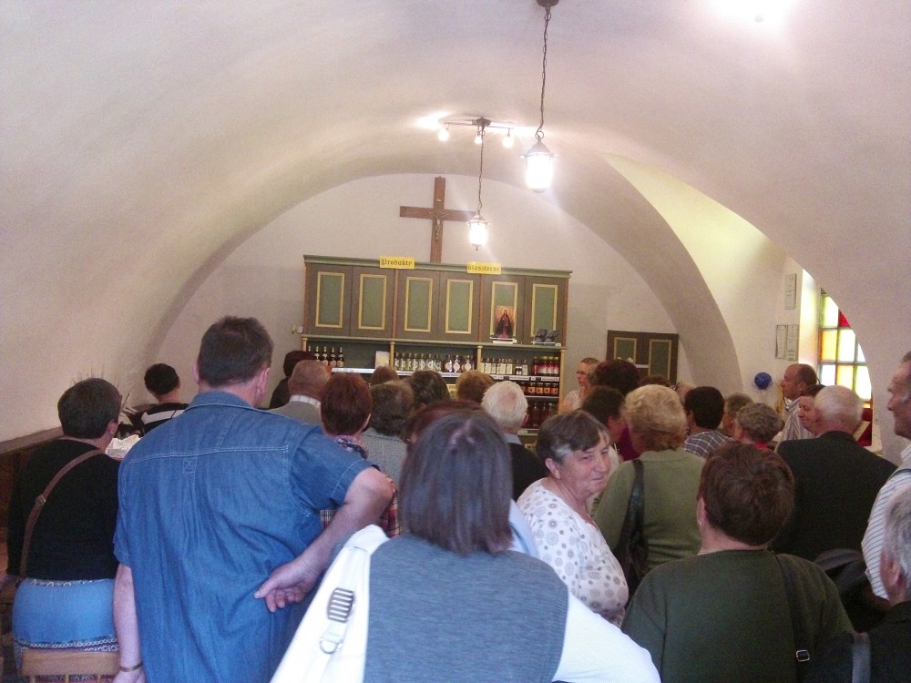 img00033.jpg