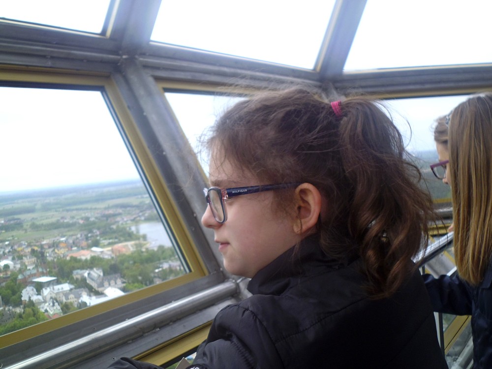 img00012.jpg