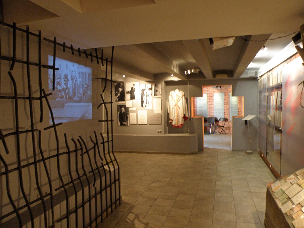 img00025.jpg
