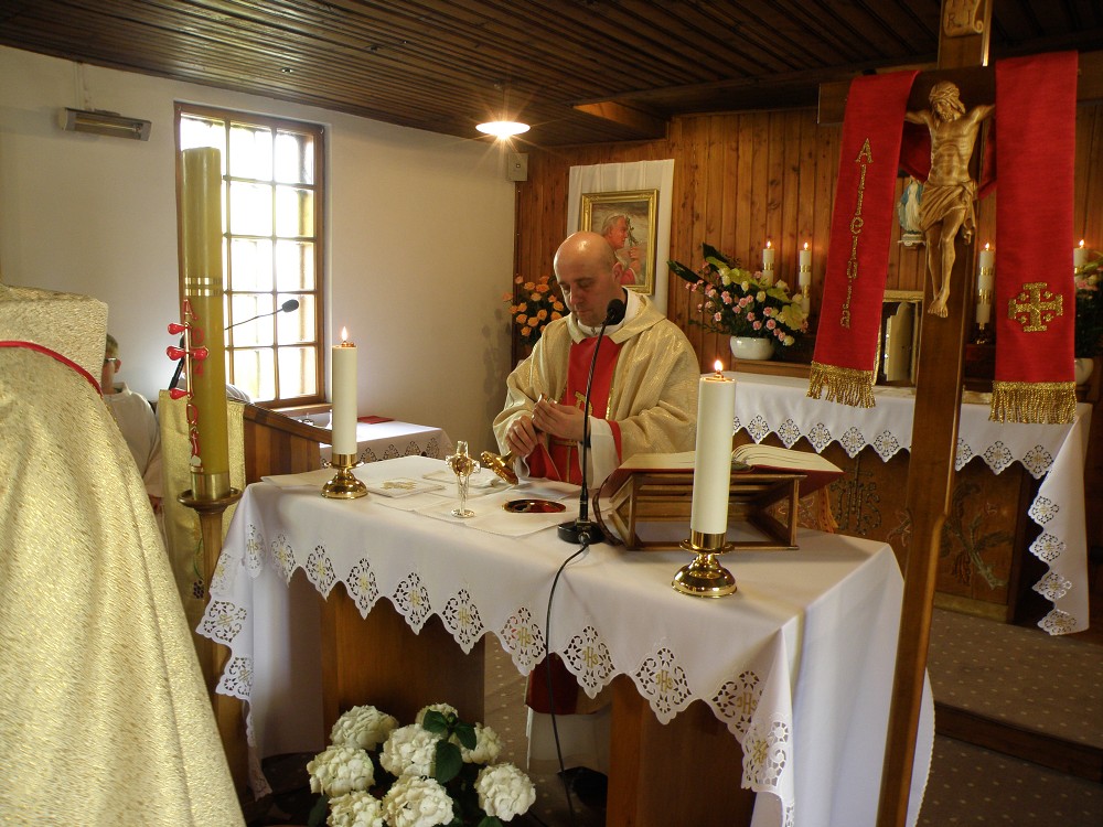 img00049.jpg