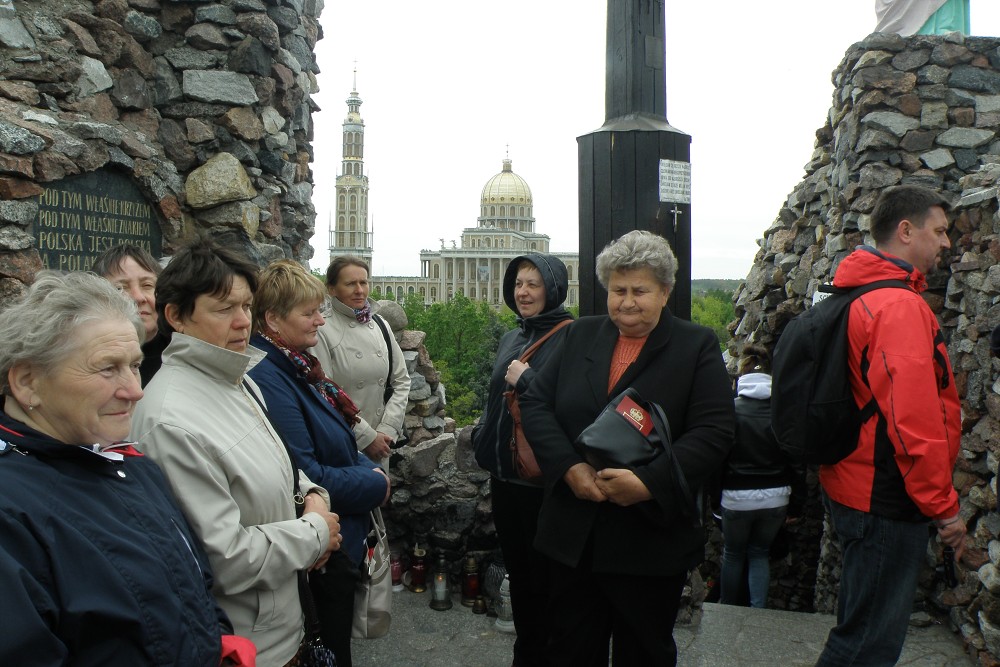img00064.jpg
