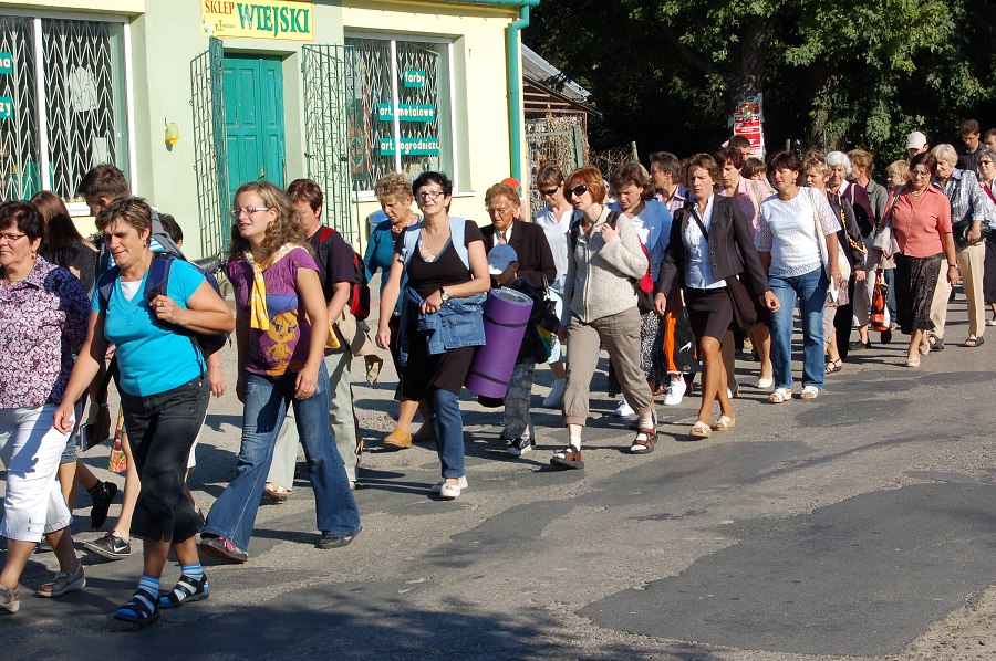 Pielgrzymka do Wąwolnicy-2011-09-04