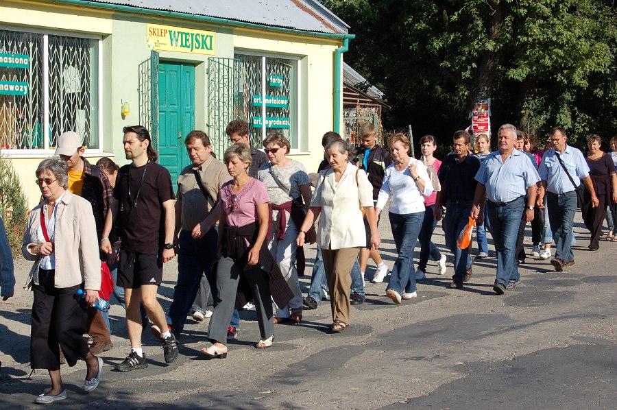 Pielgrzymka do Wąwolnicy-2011-09-04