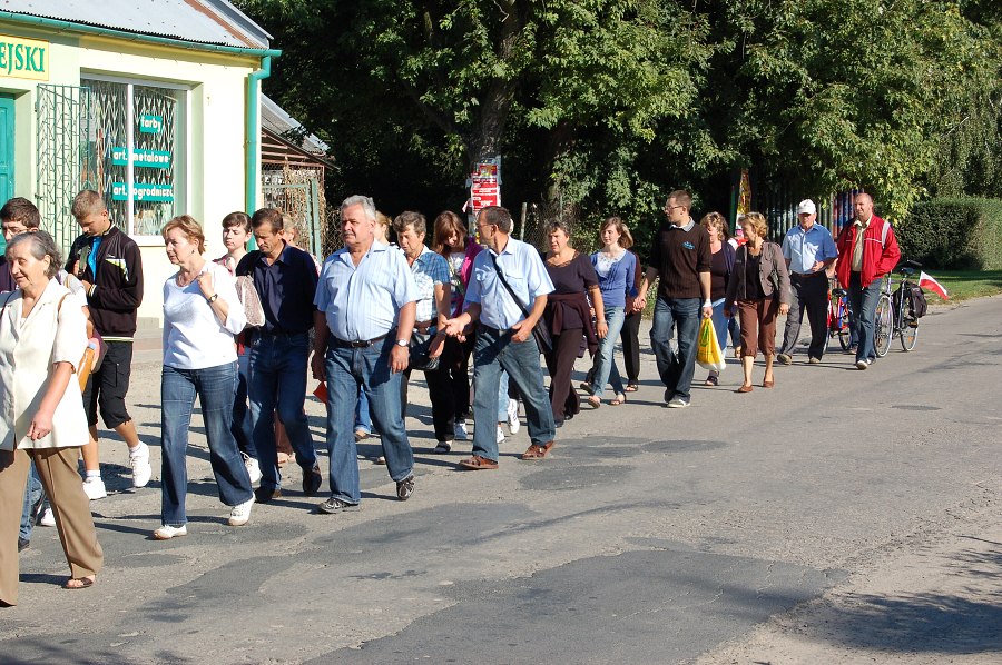 Pielgrzymka do Wąwolnicy-2011-09-04