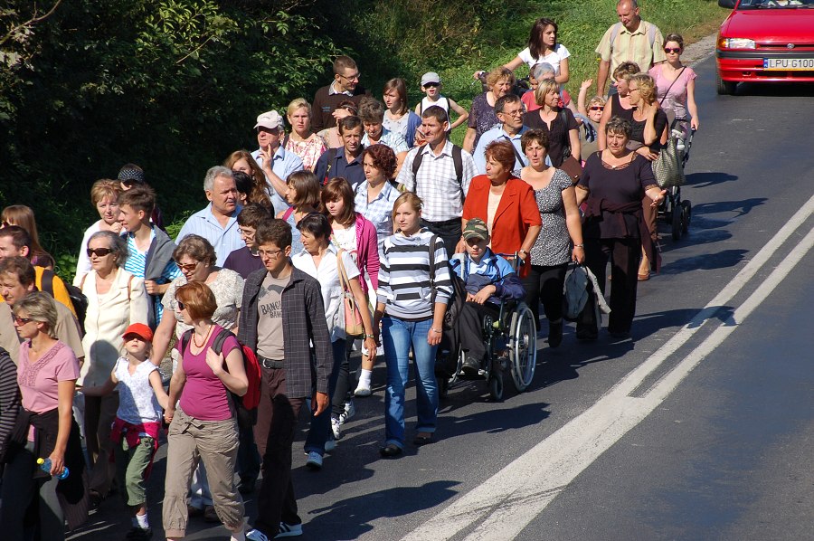 Pielgrzymka do Wąwolnicy-2011-09-04