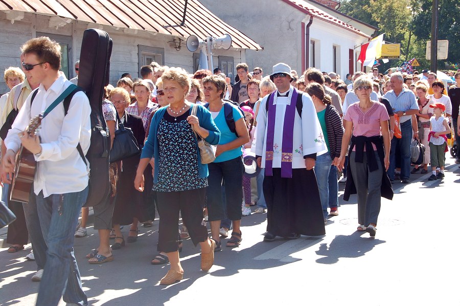 Pielgrzymka do Wąwolnicy-2011-09-04