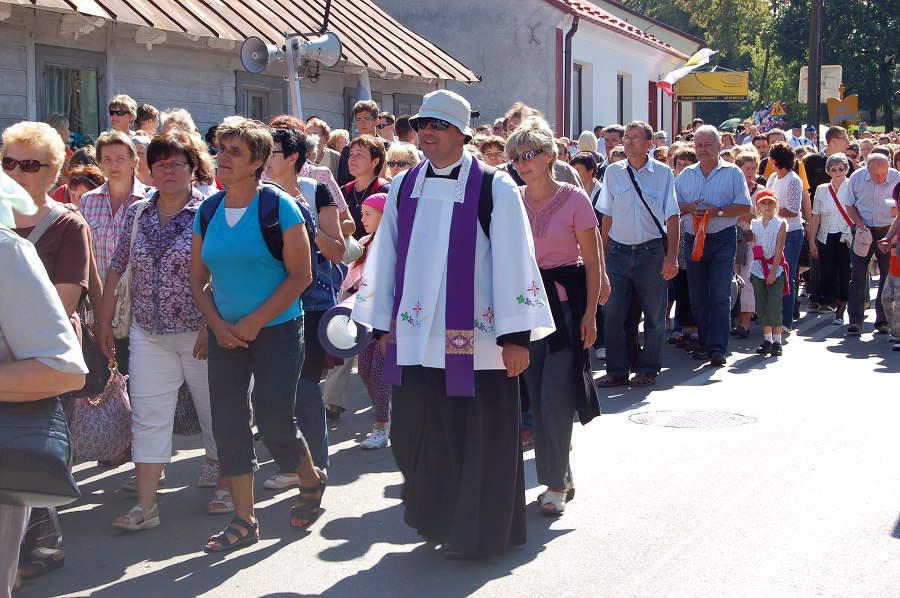 Pielgrzymka do Wąwolnicy-2011-09-04