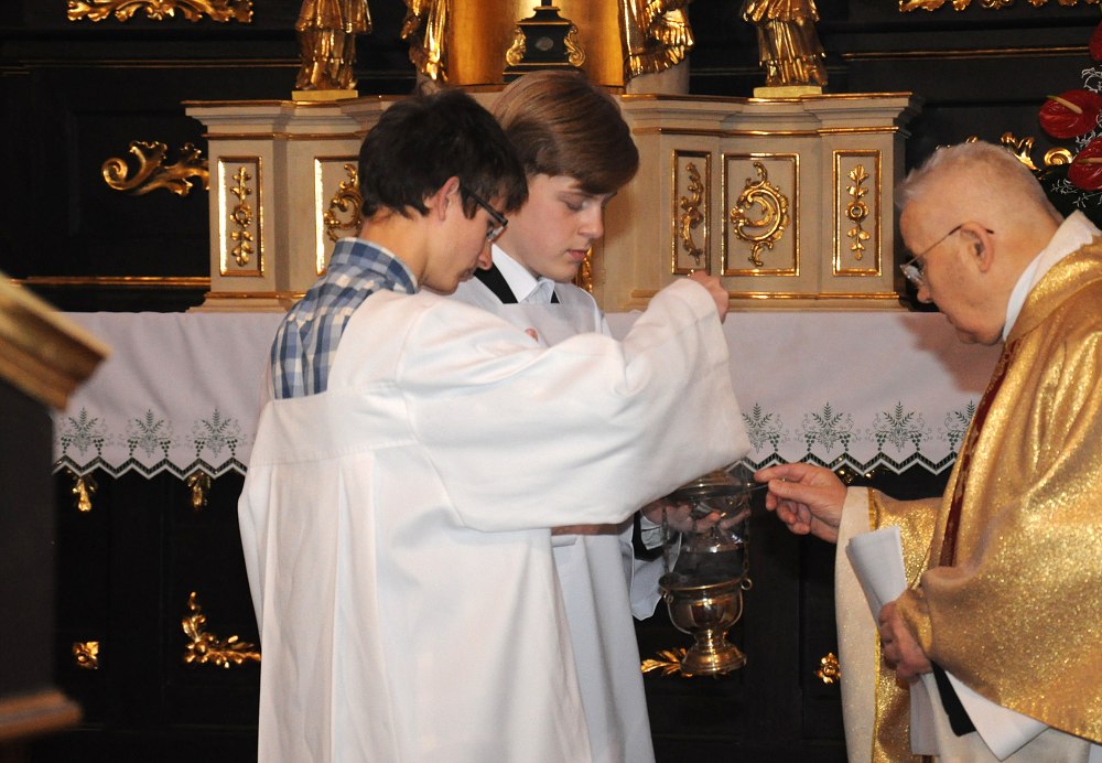 img00017.jpg