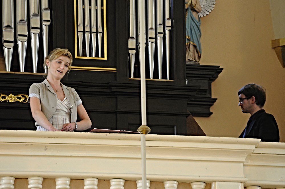 img00021.jpg