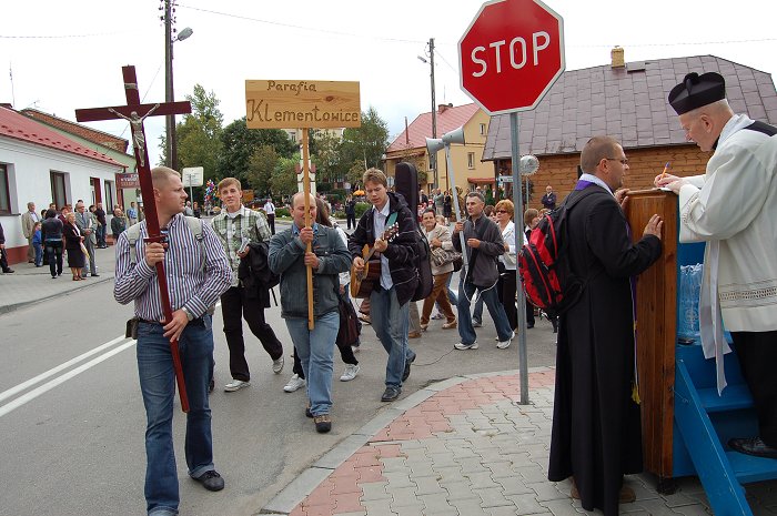 Pielgrzymka do W�wolnicy - 2009.09.06