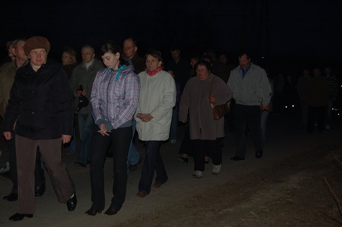 Droga Krzyżowa ulicami Klementowic_2010-03-26