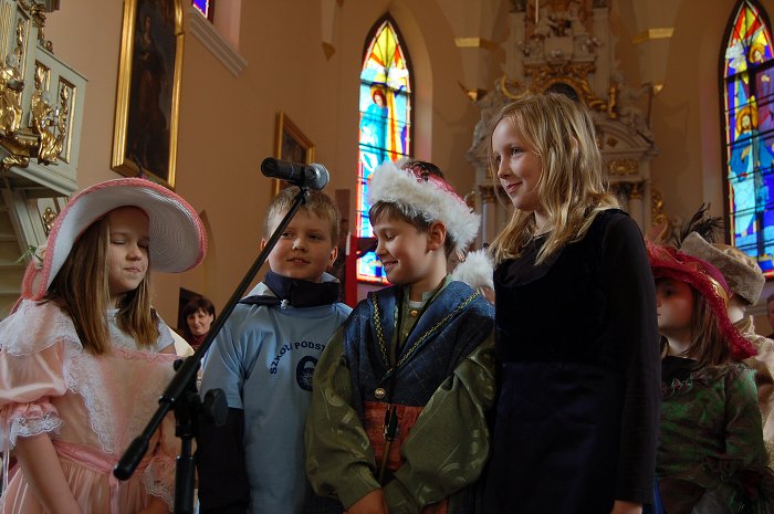 Dzień Patrona Szk. Podst. w Klementowicach_2010-05-09