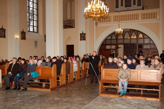 img00037.jpg