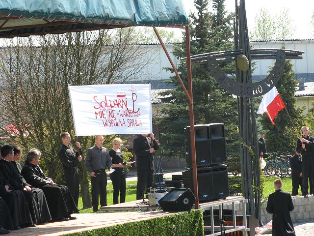 Pielgrzymka >> G�rki & Mi�tne 2009.04.25